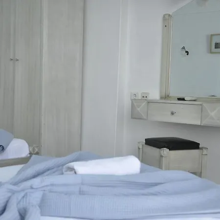 Πανσιόν Melisa Çeşme