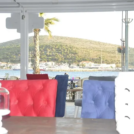 Melisa Πανσιόν