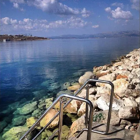 Melisa Πανσιόν Çeşme